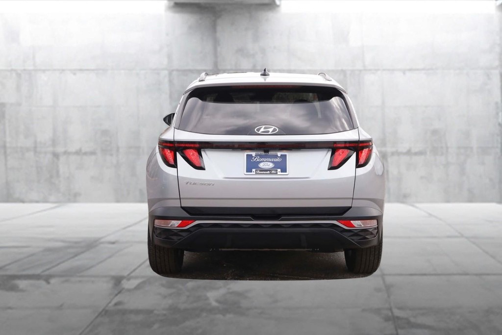 Hyundai Tucson Vehicle Image 06