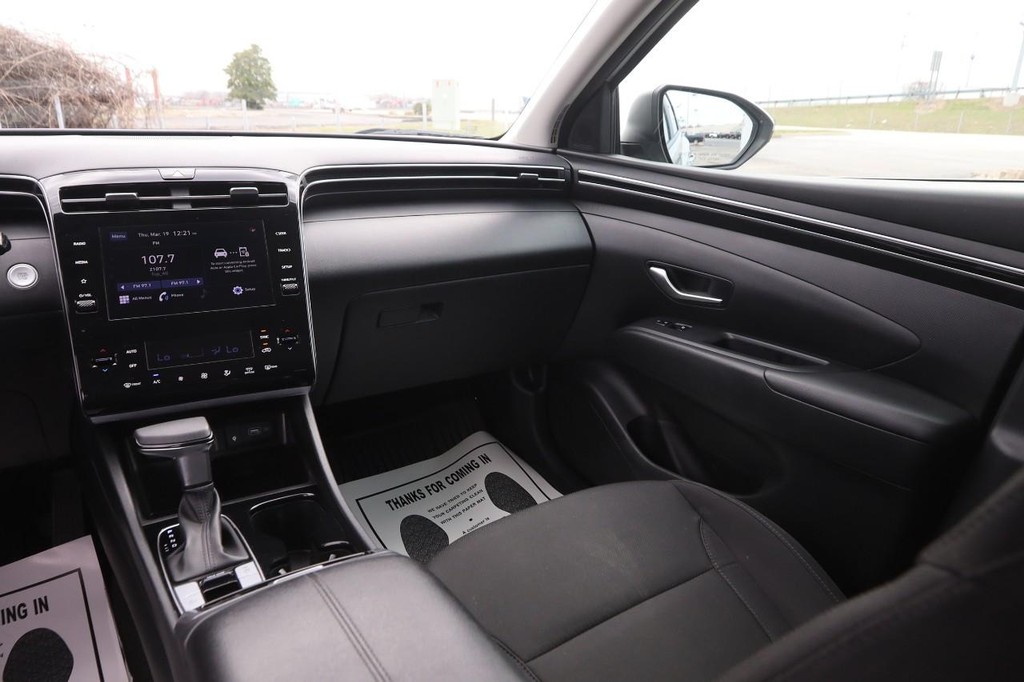 Hyundai Tucson Vehicle Image 26