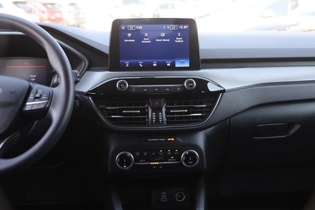 Ford Escape Vehicle Image 23