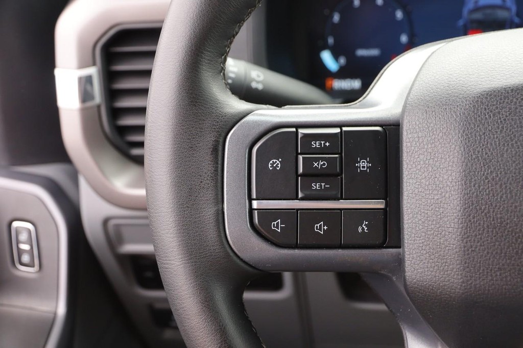 Ford F-150 Vehicle Image 11