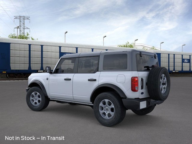 Ford Bronco Vehicle Image 04