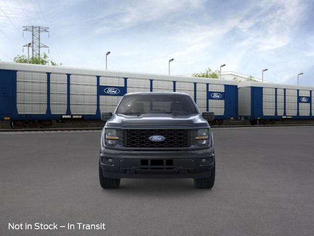 Ford F-150 Vehicle Full-screen Gallery Image 6