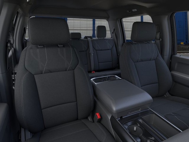 Ford F-150 Vehicle Full-screen Gallery Image 10