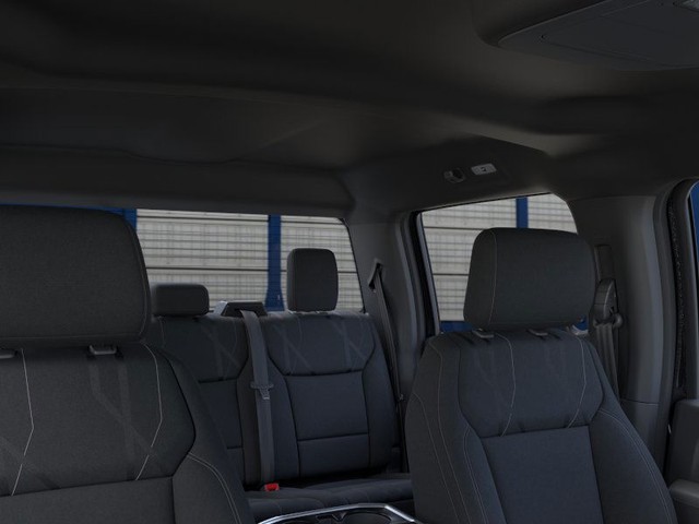 Ford F-150 Vehicle Full-screen Gallery Image 22