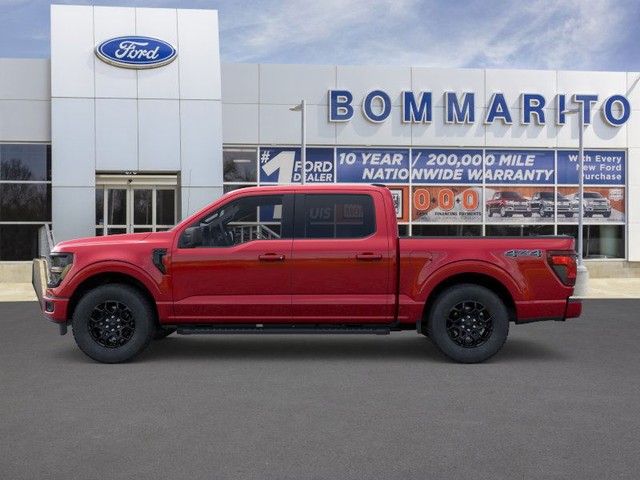 Ford F-150 Vehicle Full-screen Gallery Image 3