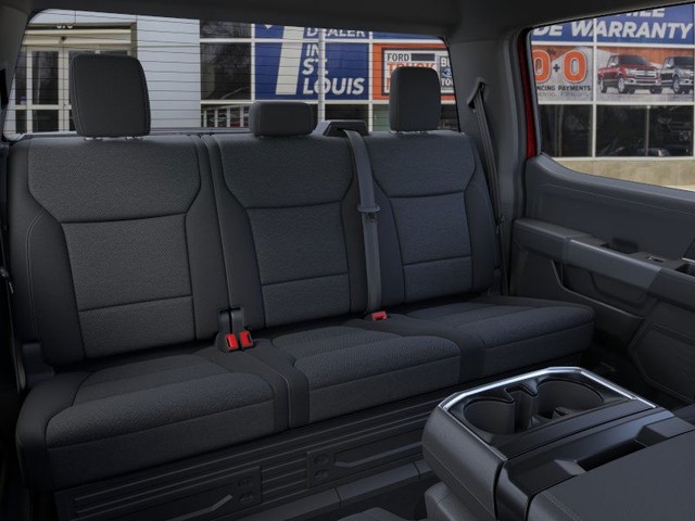 Ford F-150 Vehicle Full-screen Gallery Image 11