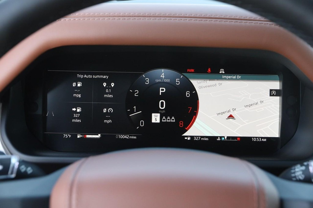 Land Rover Defender Vehicle Image 19