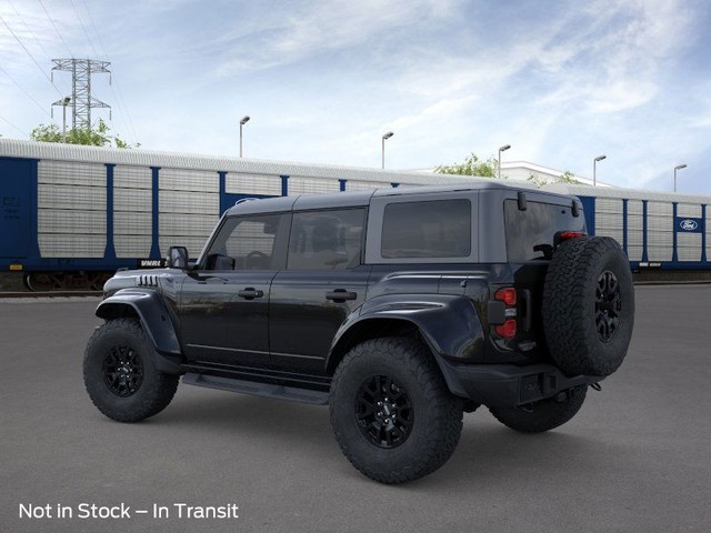 Ford Bronco Vehicle Full-screen Gallery Image 4