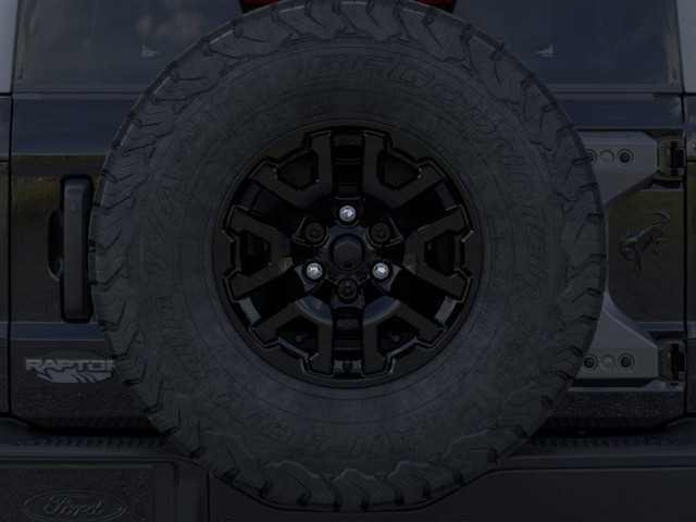 Ford Bronco Vehicle Full-screen Gallery Image 24