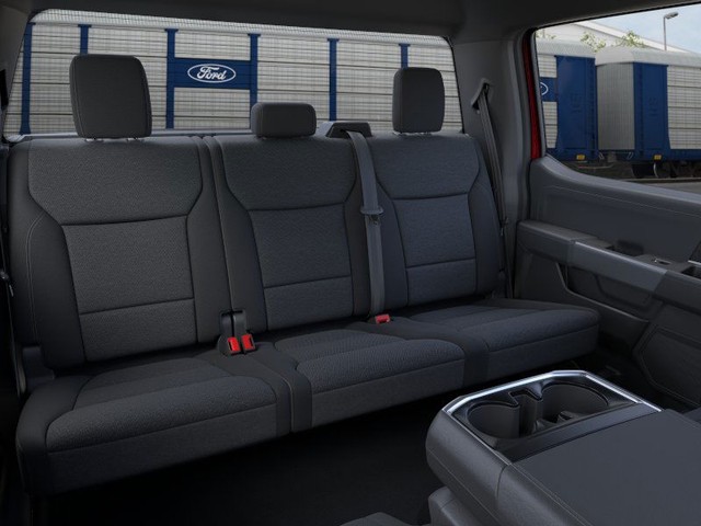 Ford F-150 Vehicle Full-screen Gallery Image 11