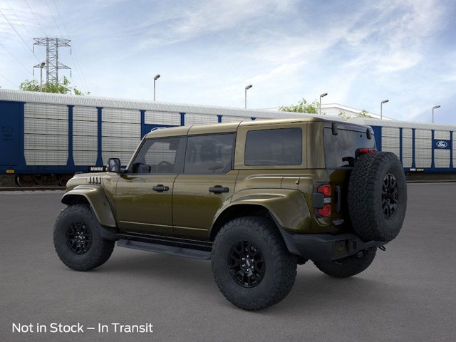 Ford Bronco Vehicle Full-screen Gallery Image 4