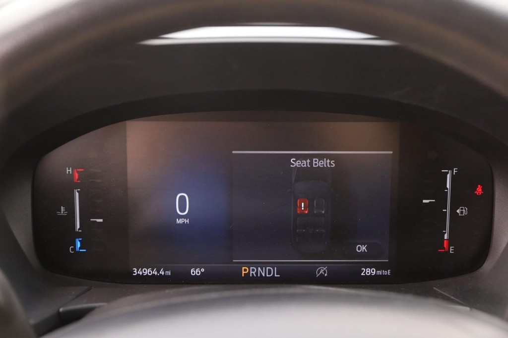 Ford Escape Vehicle Full-screen Gallery Image 13