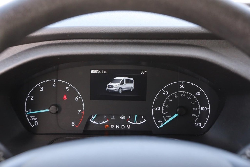 Ford Transit Passenger Wagon Vehicle Full-screen Gallery Image 14