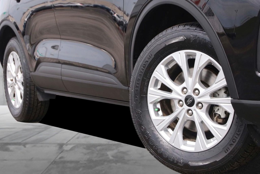 Ford Escape Vehicle Image 03