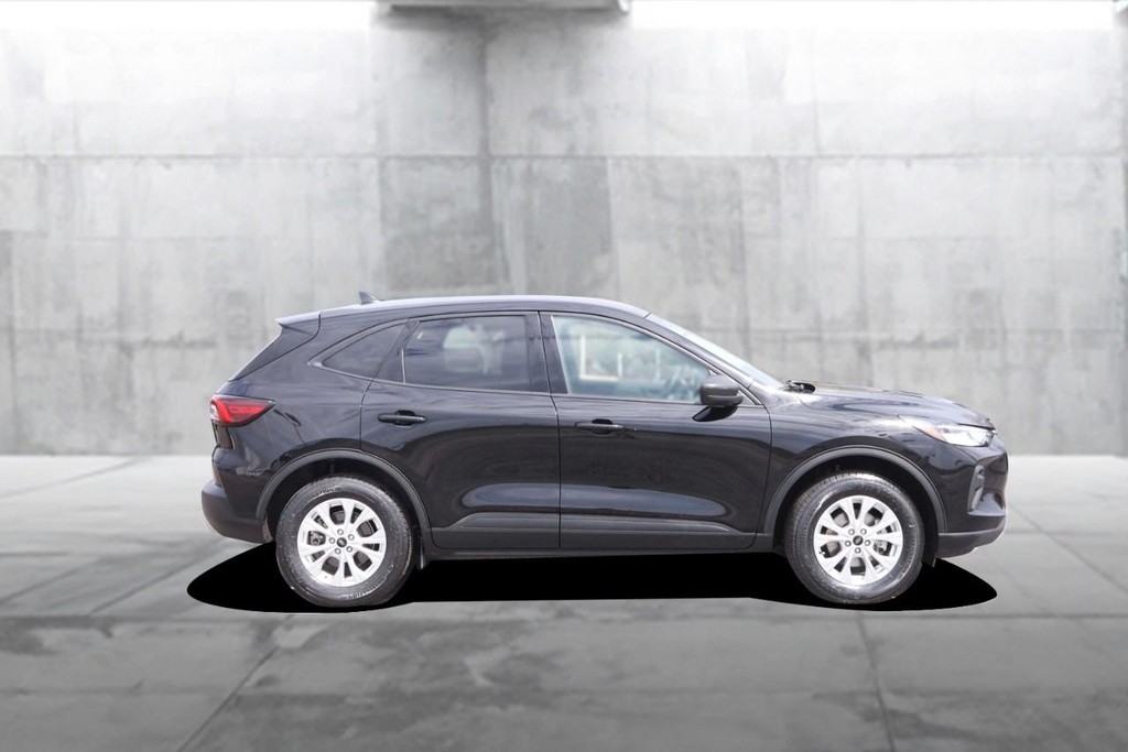 Ford Escape Vehicle Image 05