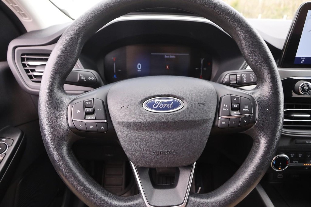 Ford Escape Vehicle Image 10