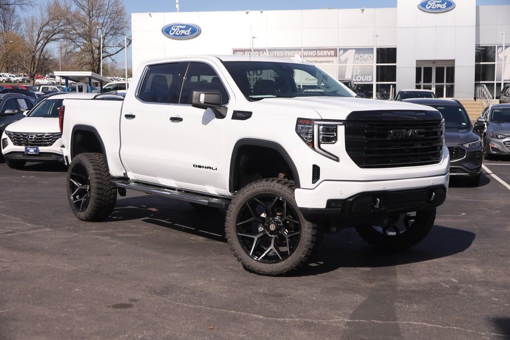 GMC Sierra 1500 Vehicle Image 02