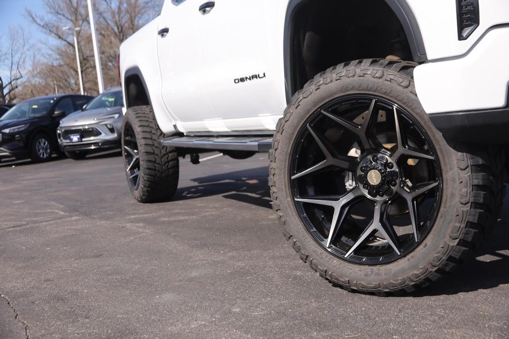 GMC Sierra 1500 Vehicle Image 03