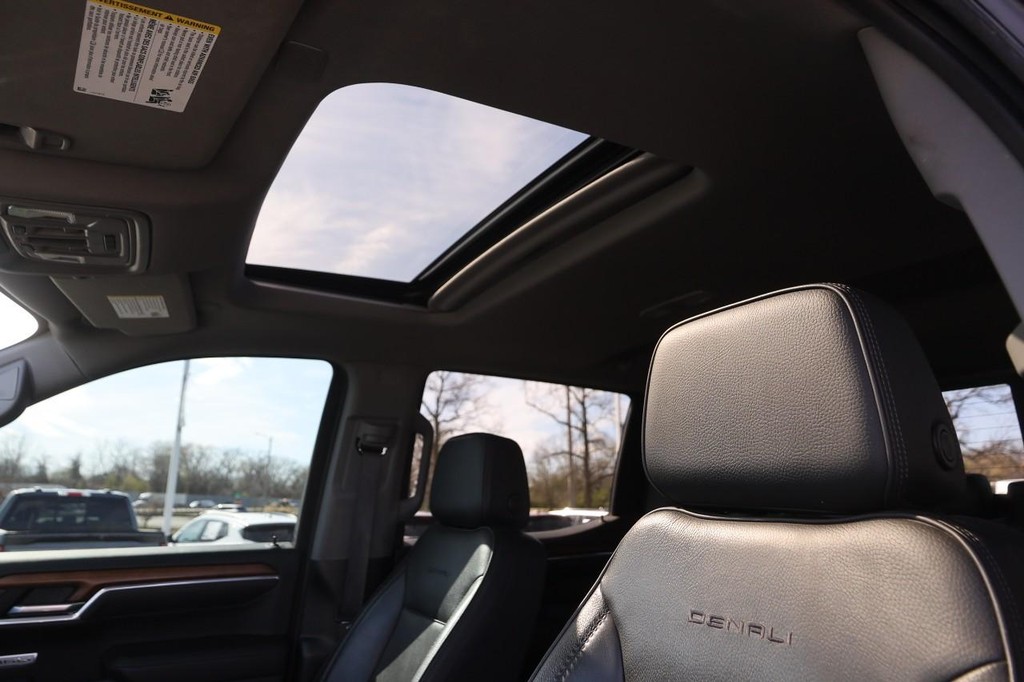 GMC Sierra 1500 Vehicle Image 08