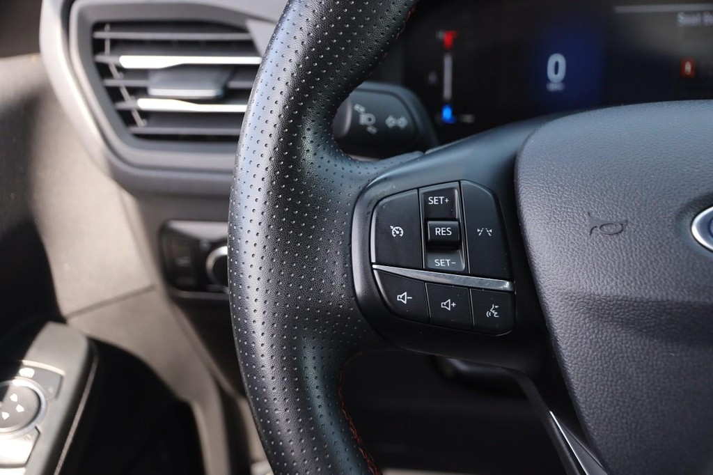 Ford Escape Vehicle Image 12