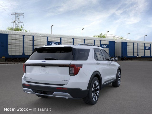 Ford Explorer Vehicle Image 08