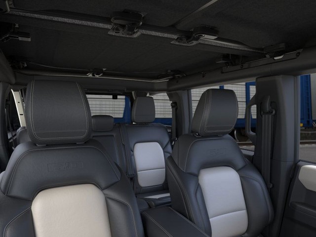 Ford Bronco Vehicle Image 12