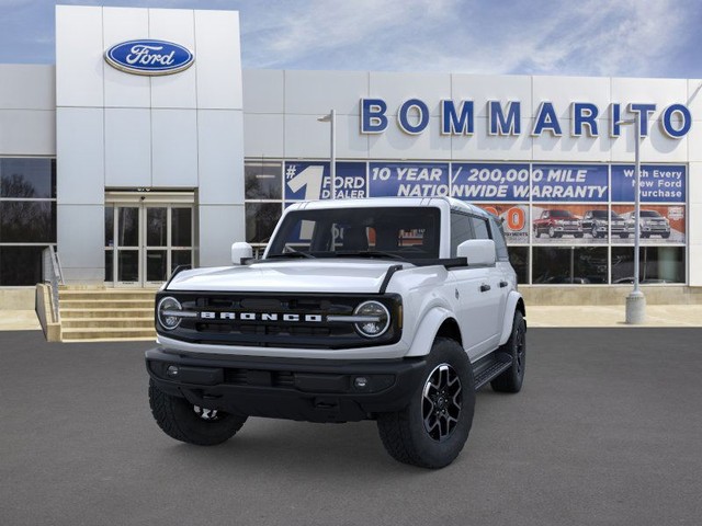 Ford Bronco Vehicle Image 02