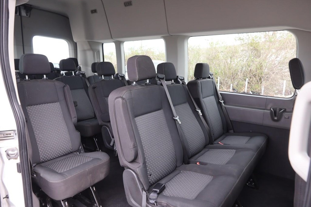 Ford Transit Passenger Wagon Vehicle Image 10