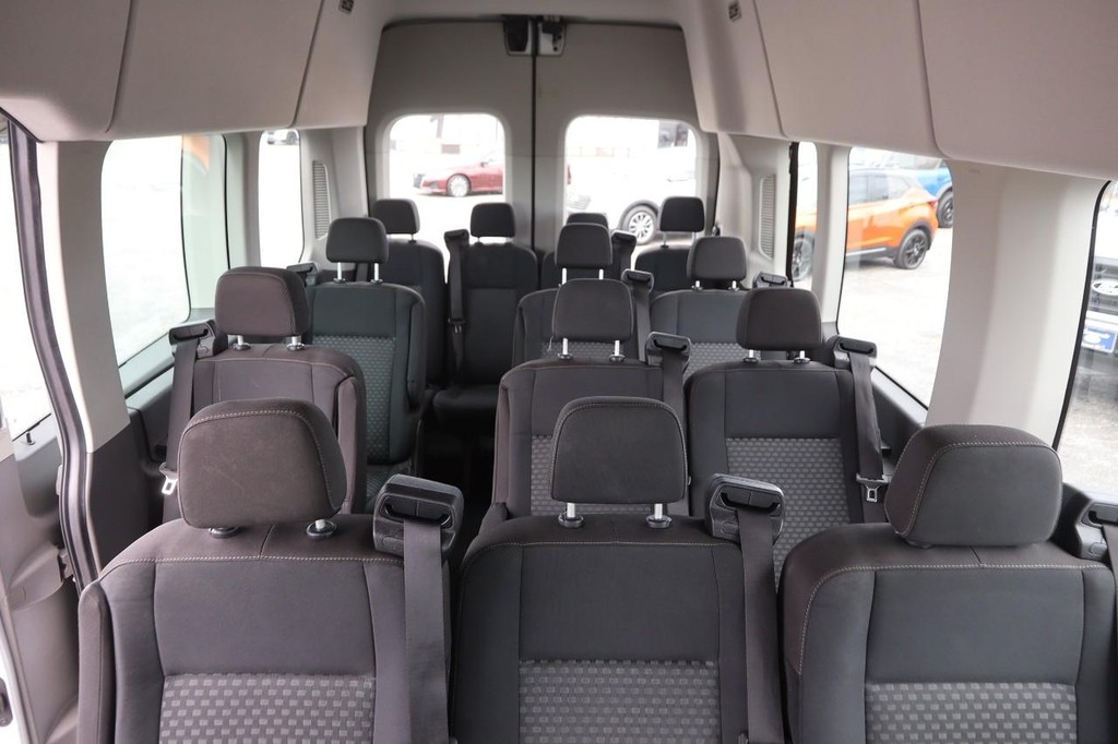 Ford Transit Passenger Wagon Vehicle Image 11
