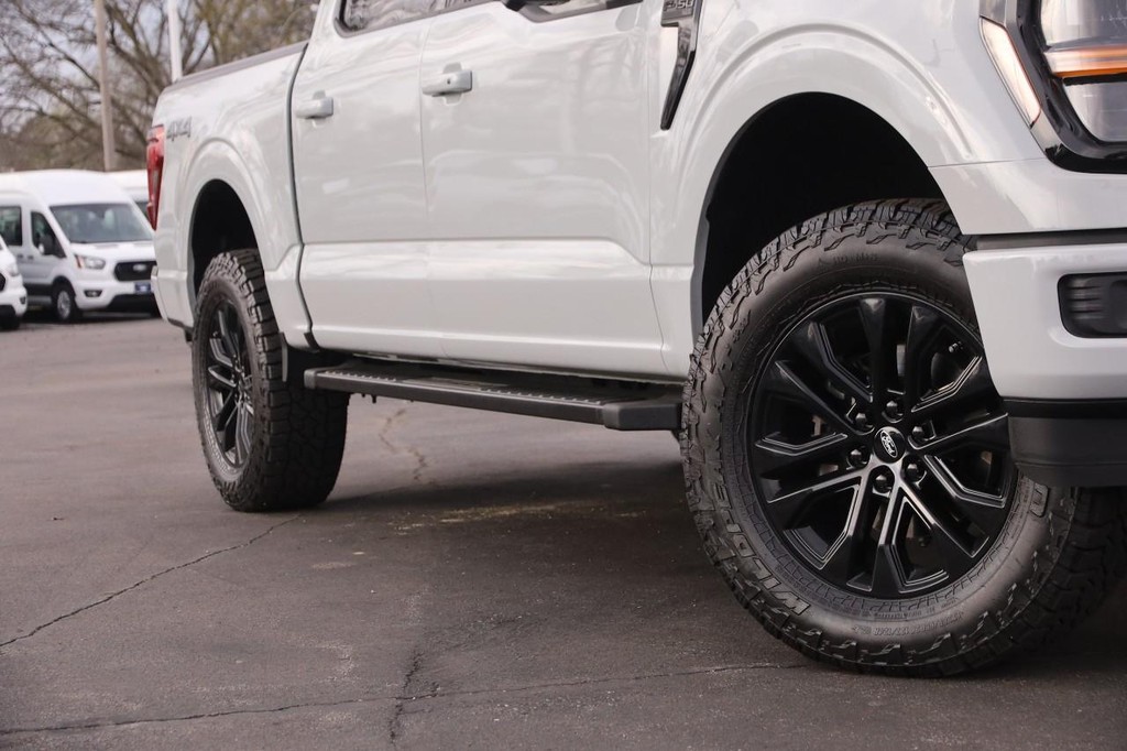 Ford F-150 Vehicle Image 03