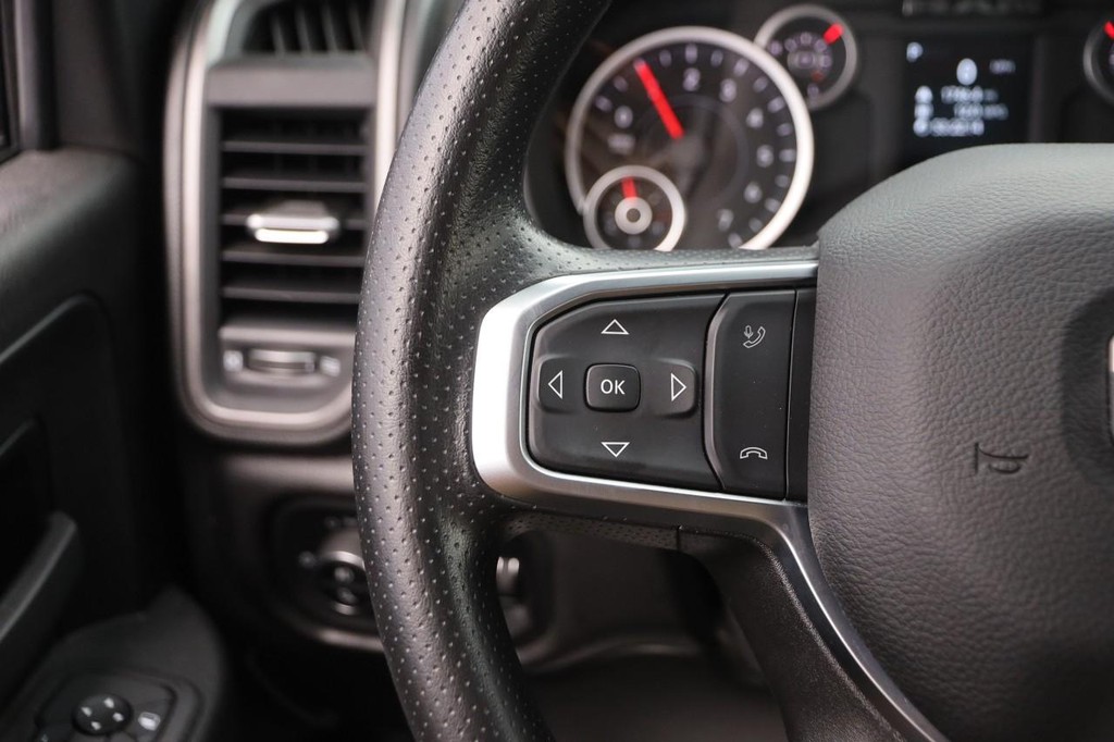 Ram 2500 Vehicle Image 11