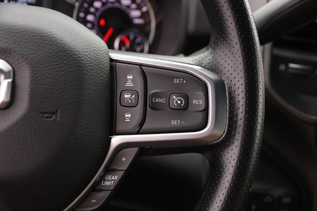 Ram 2500 Vehicle Image 12