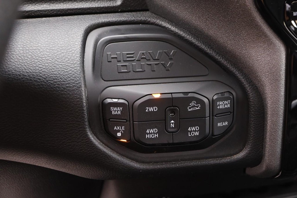 Ram 2500 Vehicle Image 15