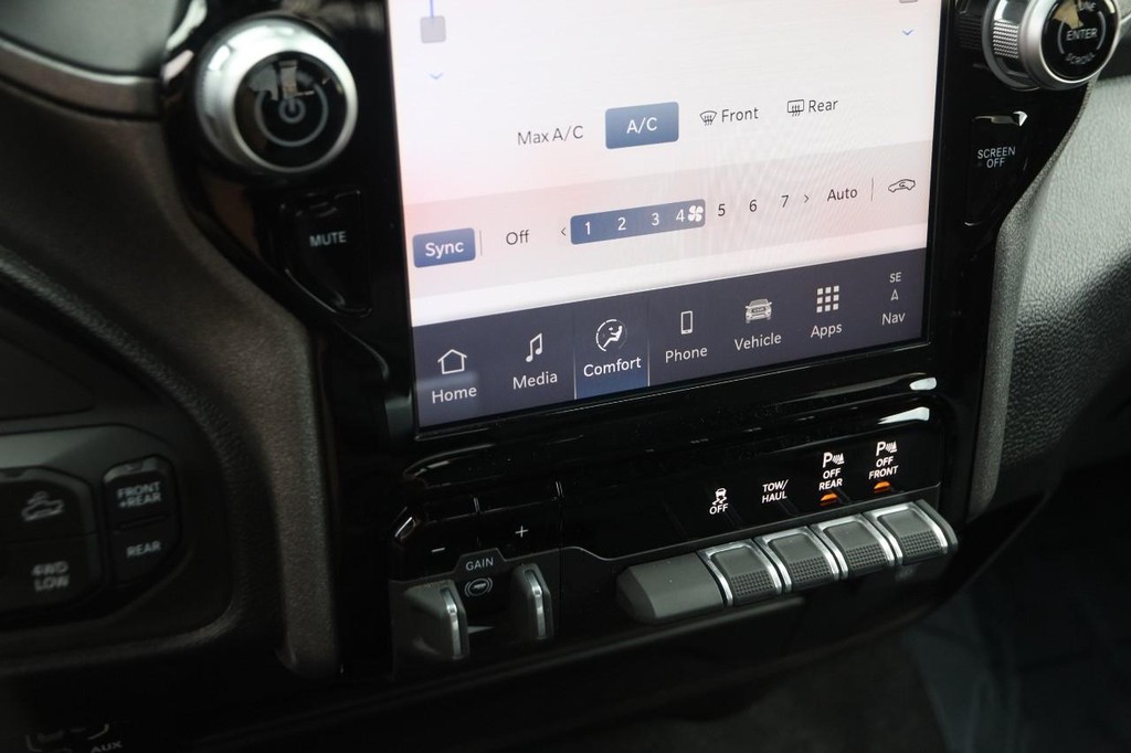 Ram 2500 Vehicle Image 18