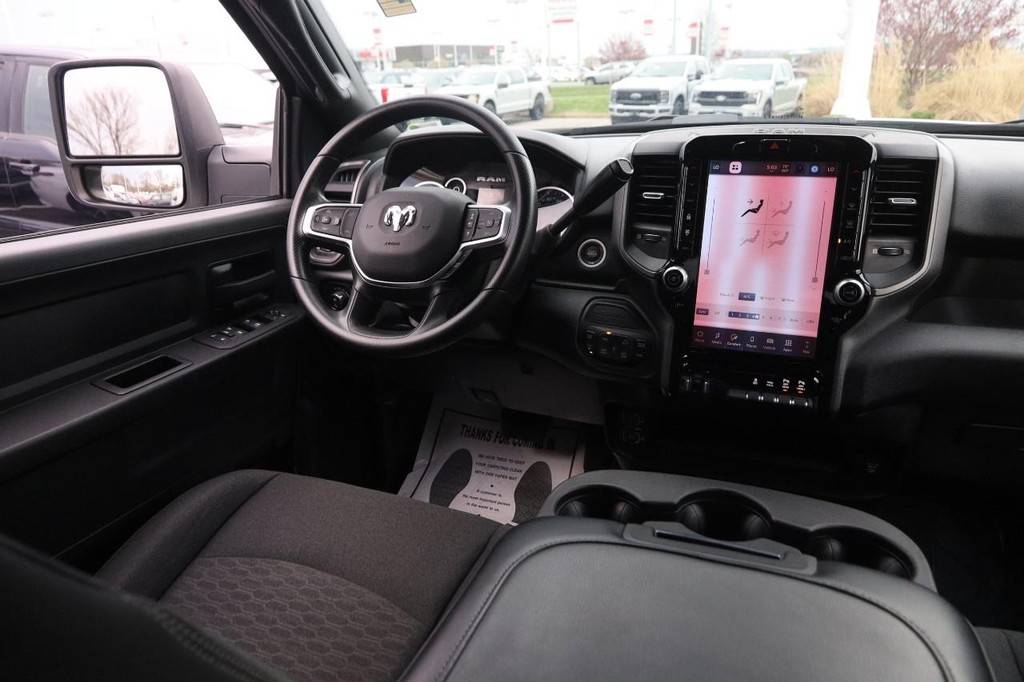 Ram 2500 Vehicle Image 21