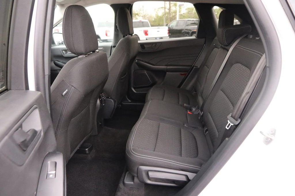 Ford Escape Vehicle Image 09