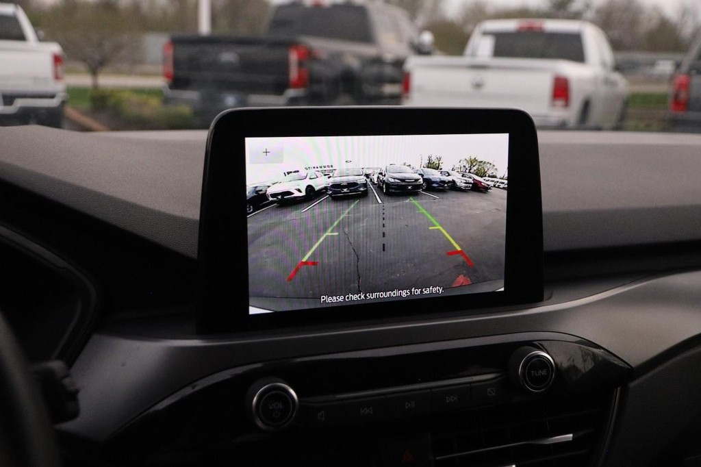 Ford Escape Vehicle Image 16