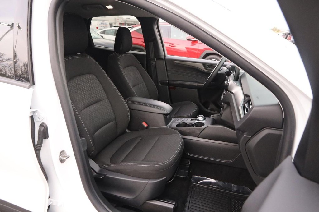 Ford Escape Vehicle Image 25