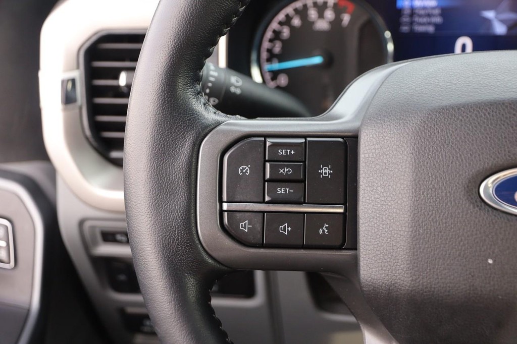 Ford F-150 Vehicle Image 11