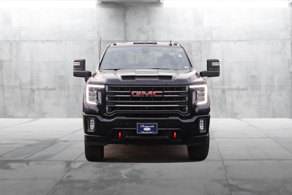 GMC Sierra 2500HD Vehicle Image 04