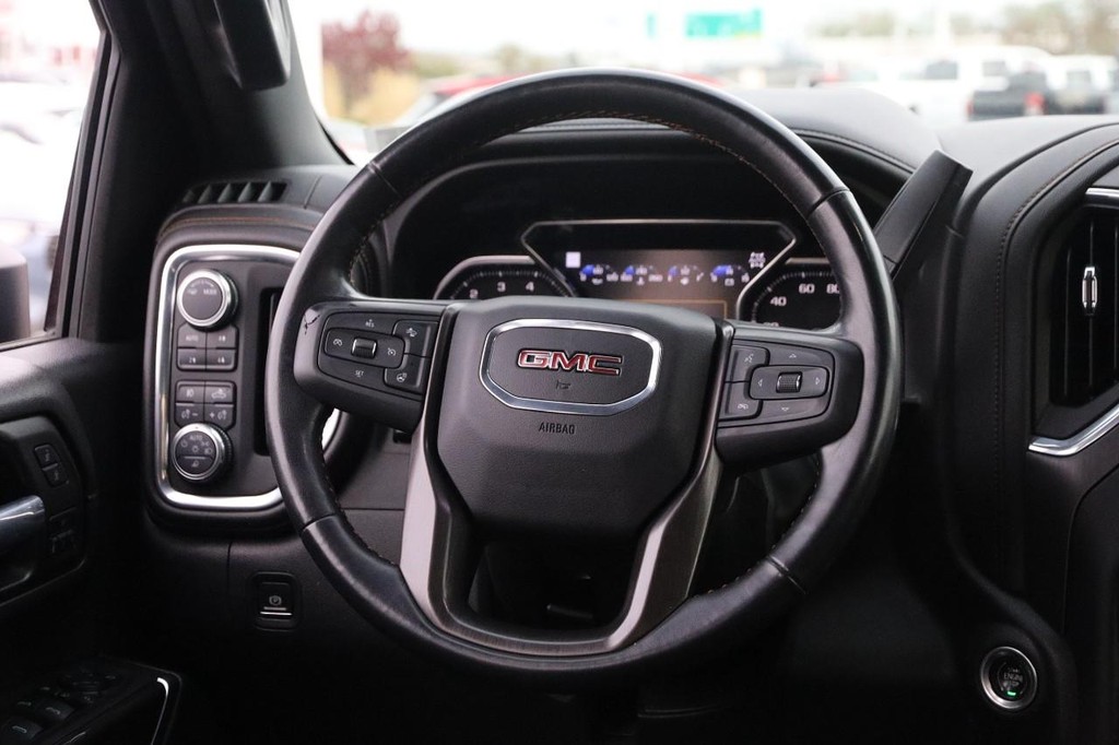 GMC Sierra 2500HD Vehicle Image 23