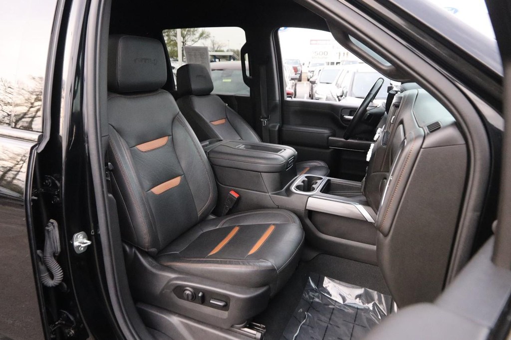 GMC Sierra 2500HD Vehicle Image 26