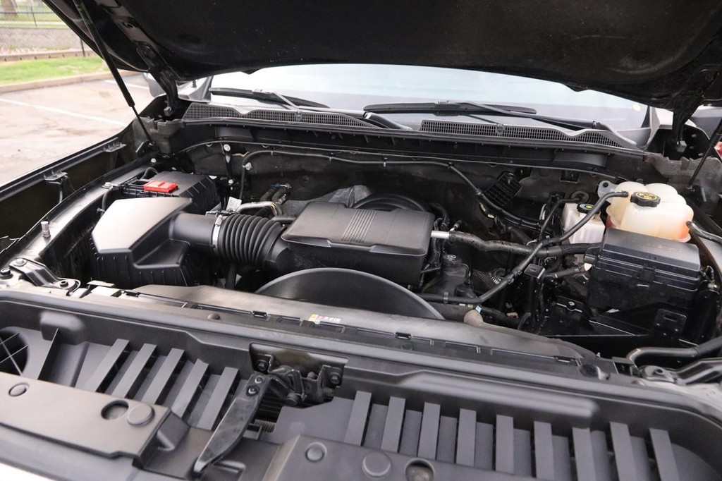 GMC Sierra 2500HD Vehicle Image 27
