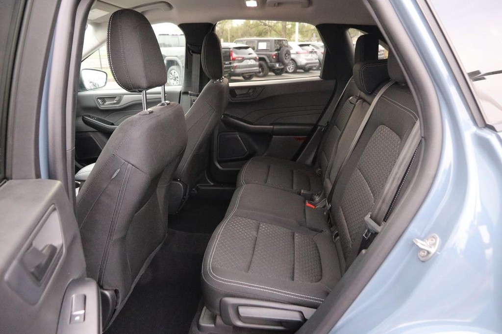 Ford Escape Vehicle Image 10