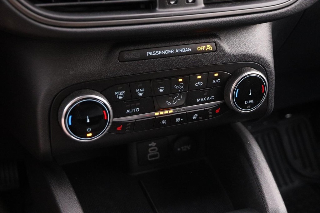 Ford Escape Vehicle Image 22