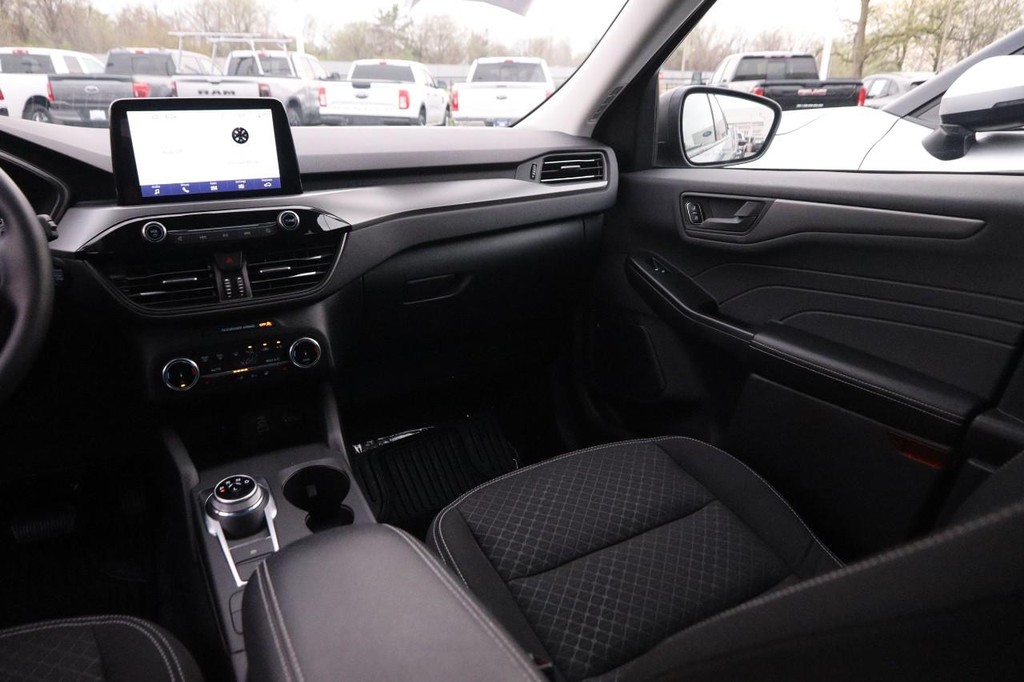 Ford Escape Vehicle Image 28