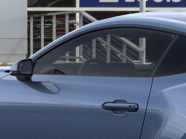 Ford Mustang Vehicle Full-screen Gallery Image 20