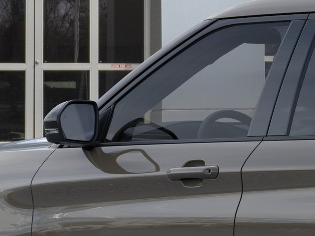 Ford Explorer Vehicle Full-screen Gallery Image 20