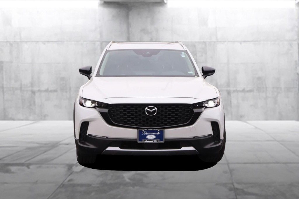 Mazda CX-50 Vehicle Image 04