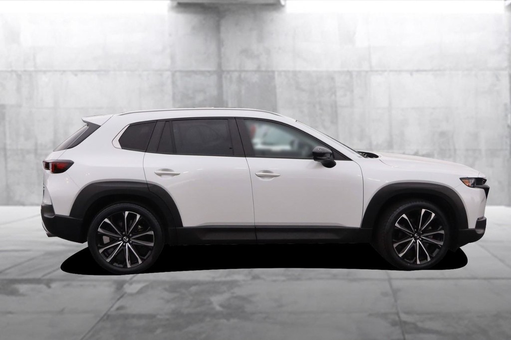 Mazda CX-50 Vehicle Image 05